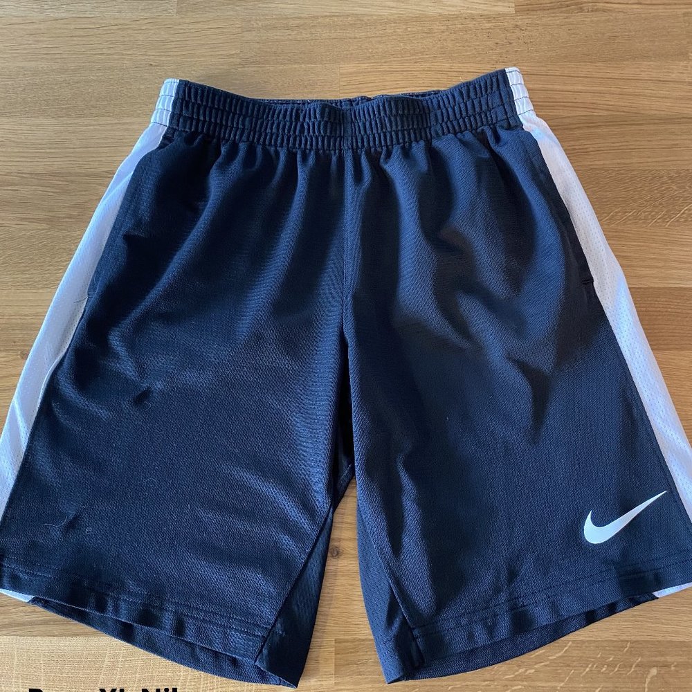Nike XL Boys Shorts